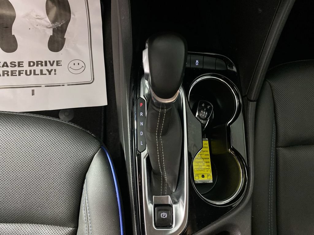 Used 2025 Buick Encore GX Sport Touring w/ Comfort Package FWD image 19