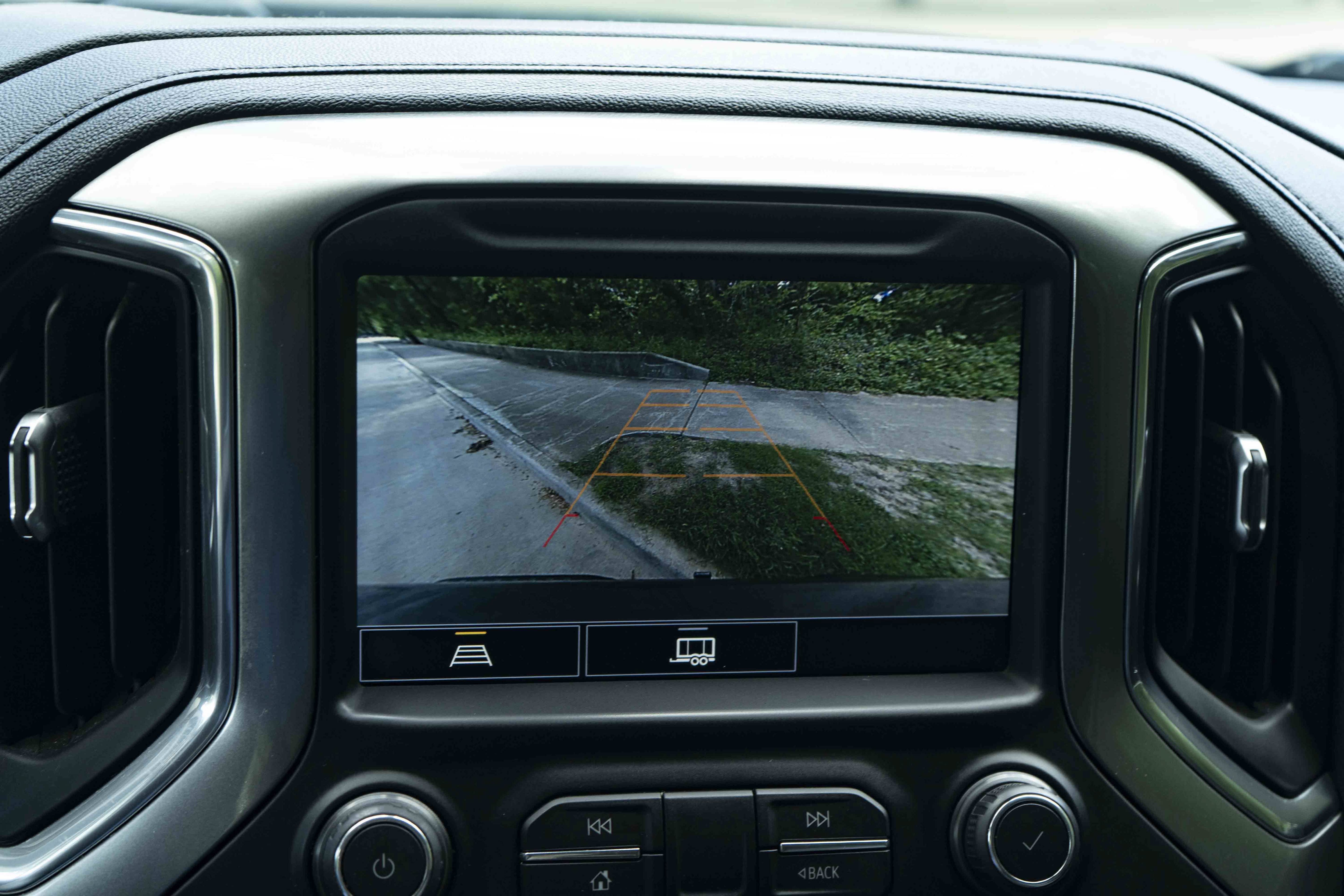 Used 2021 Chevrolet Silverado 1500 LT Trail Boss w/ Convenience Package II AWD/4WD image 29