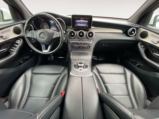 Used 2019 Mercedes-Benz GLC 300 image 10