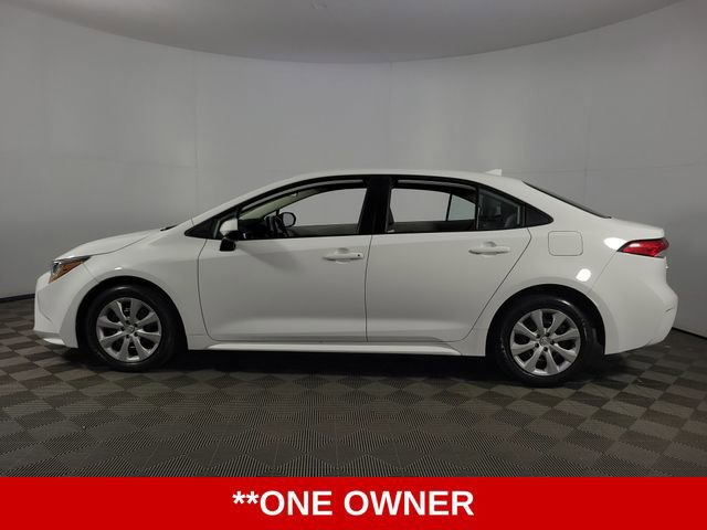 Used 2023 Toyota Corolla LE FWD image 5
