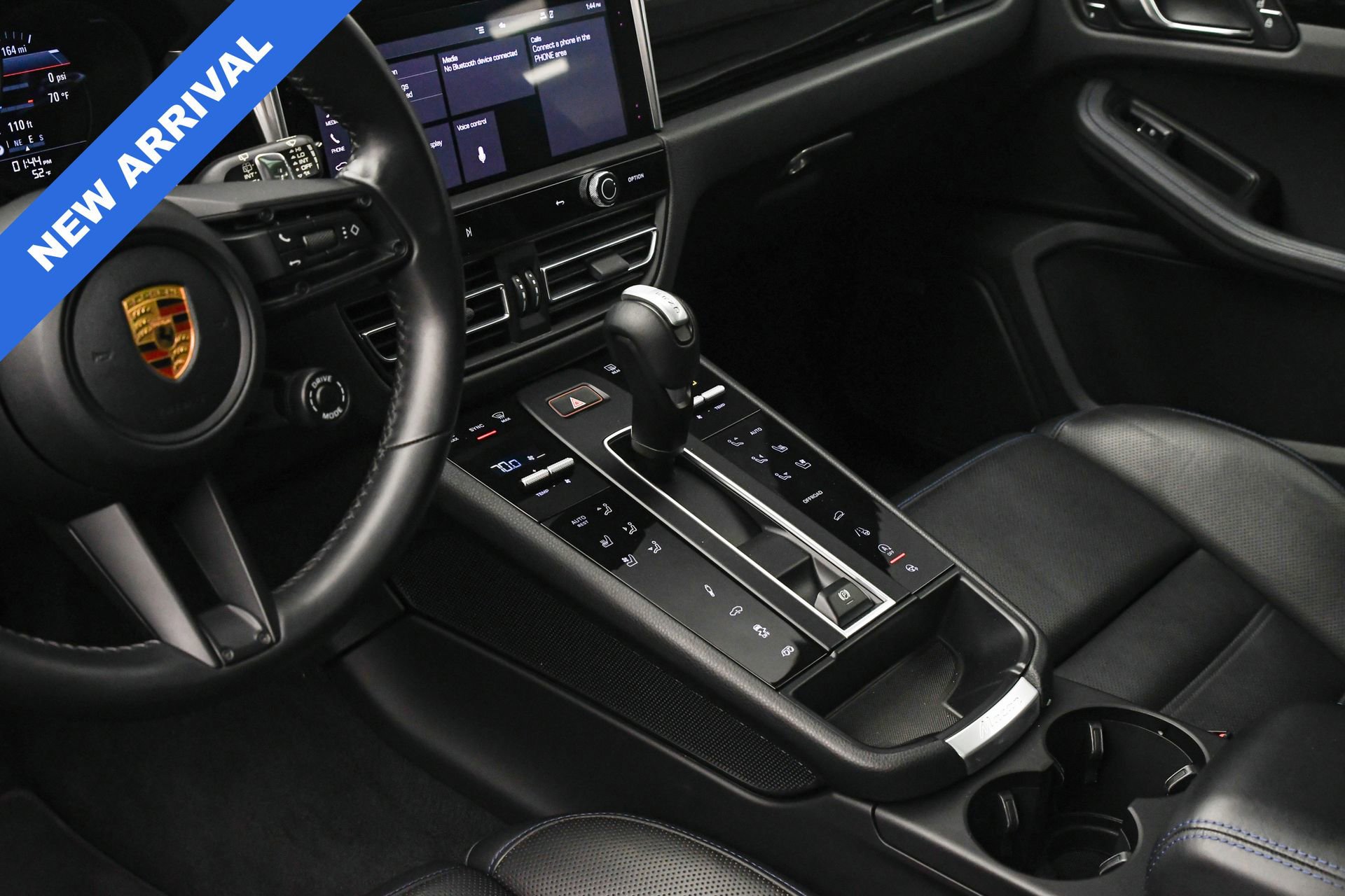 Used 2022 Porsche Macan GTS image 39