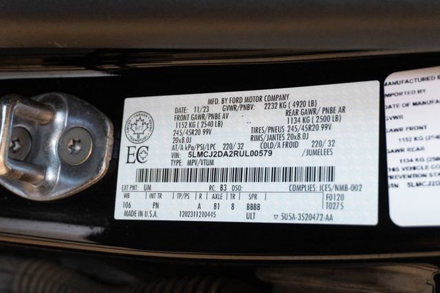 Used 2024 Lincoln Corsair Reserve w/ Jet Appearance Package AWD/4WD image 32