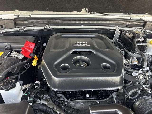 Used 2021 Jeep Wrangler Unlimited Sahara image 37