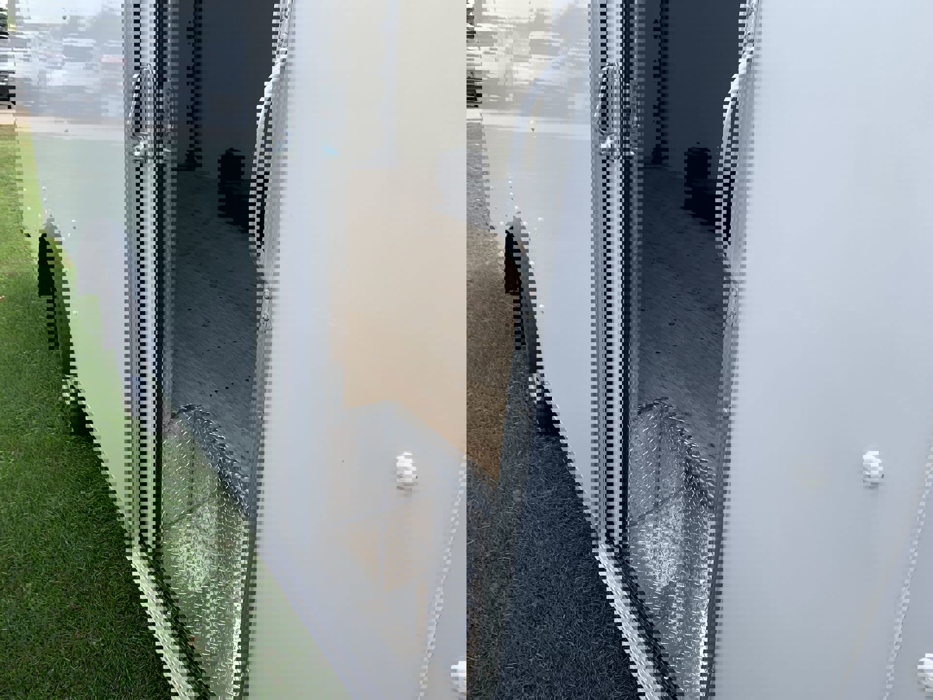 New 2025 GMC Savana 3500 1WT w/ Power Convenience Package image 45