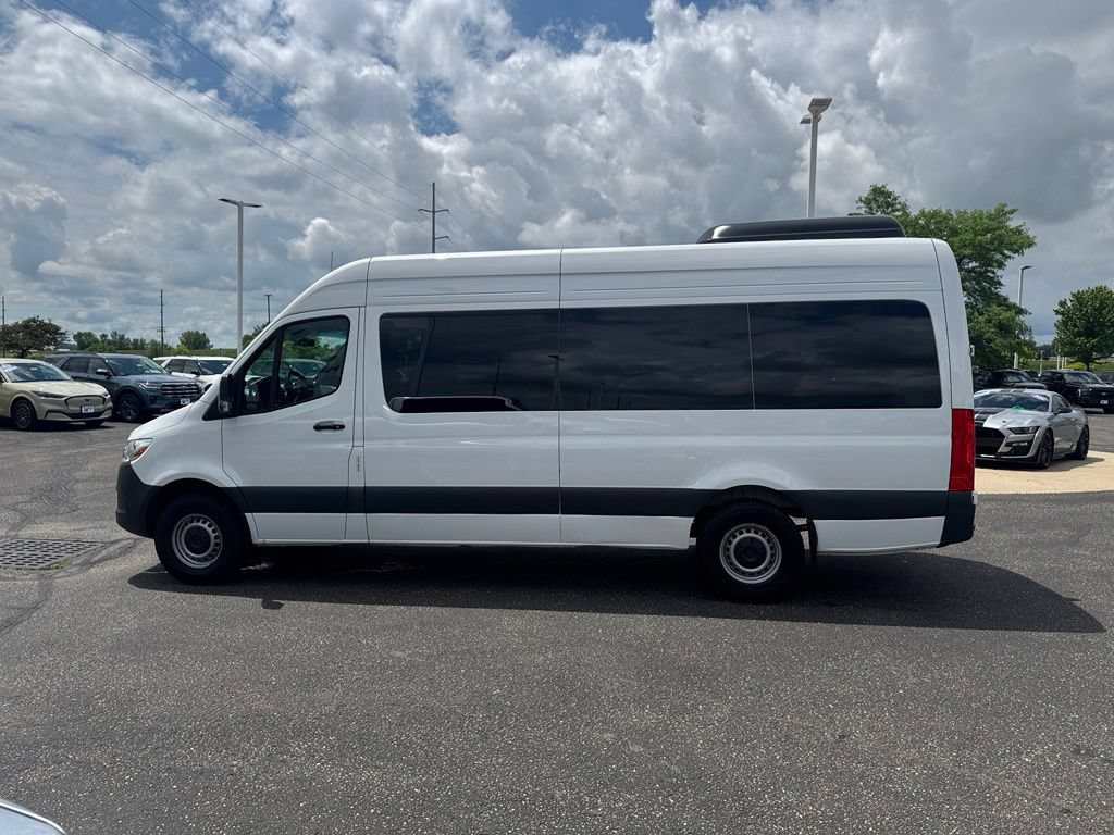 Used 2025 Mercedes-Benz Sprinter 2500 image 4