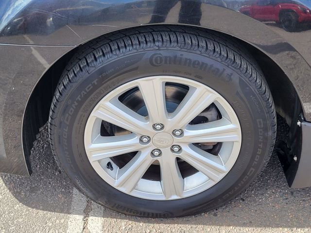 Used 2010 Subaru Legacy 2.5i Premium image 10