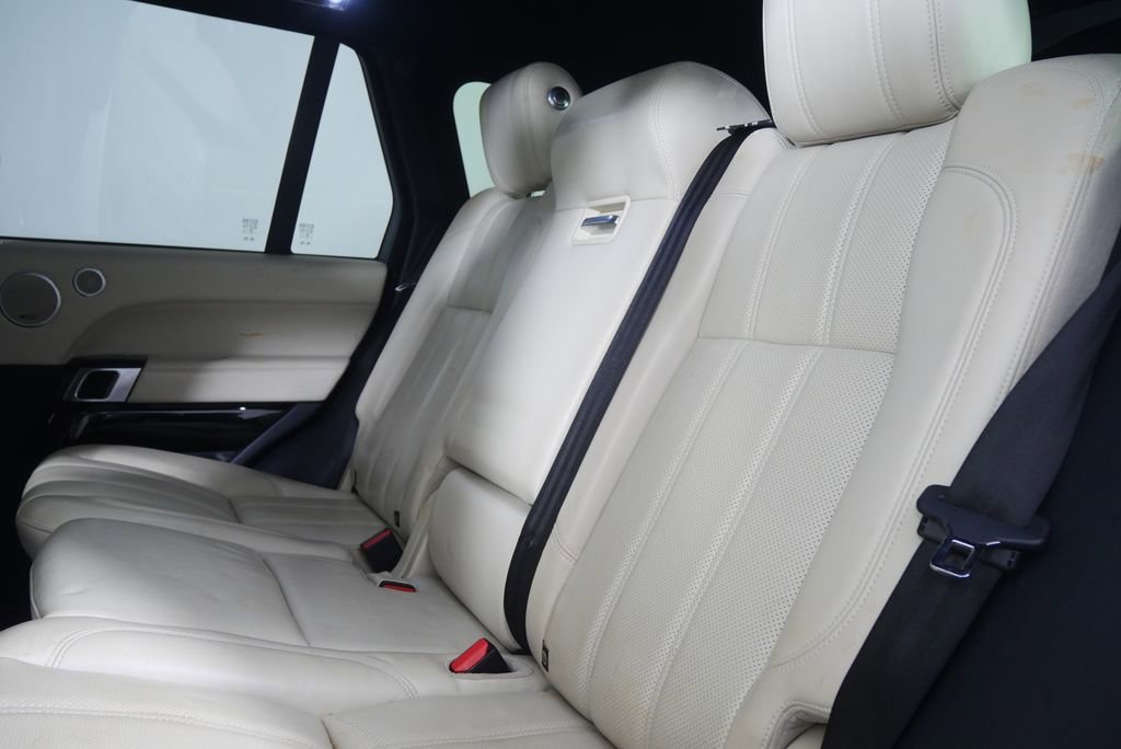 Used 2016 Land Rover Range Rover Supercharged image 13
