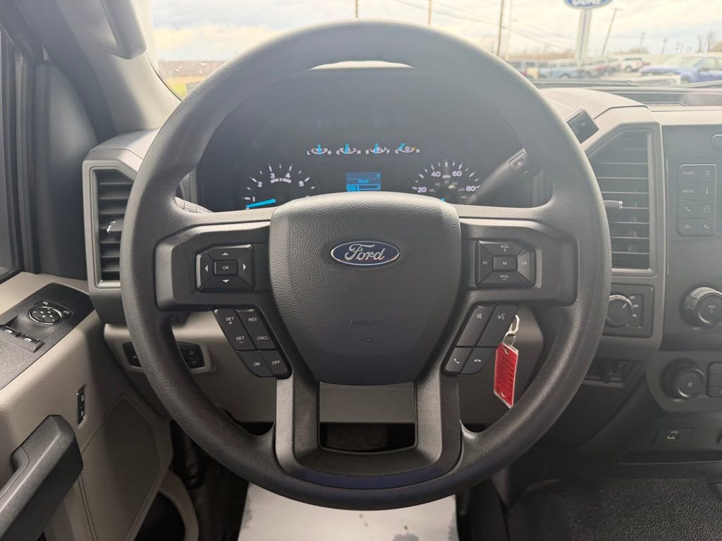 Used 2022 Ford F250 XL w/ Power Equipment Group image 14