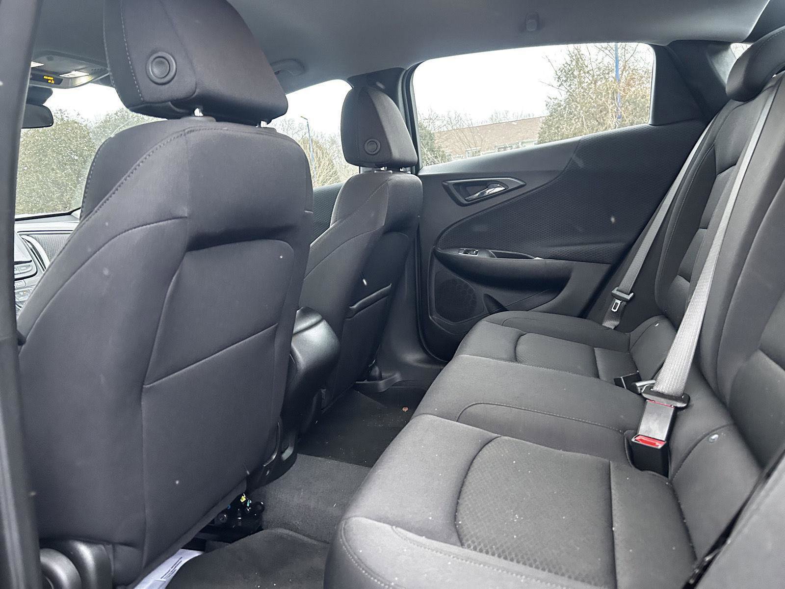 Used 2025 Chevrolet Malibu LS image 11