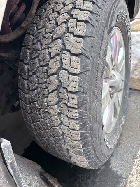 Used 2013 Ford F150 XLT w/ Luxury Equipment Group image 9