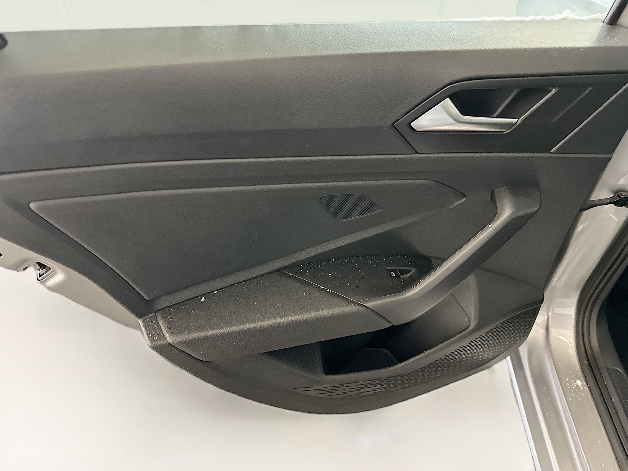 Used 2024 Volkswagen Jetta SE image 26