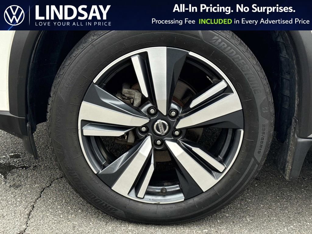 Used 2021 Nissan Rogue SL w/ Premium Package image 8