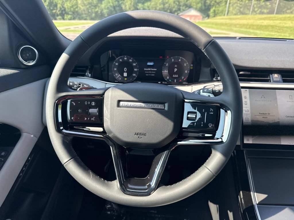 Used 2026 Land Rover Range Rover Evoque S AWD/4WD image 19