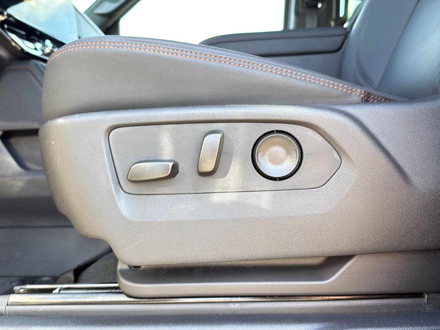 New 2026 GMC Sierra 1500 AT4 w/ AT4 Premium Package image 23
