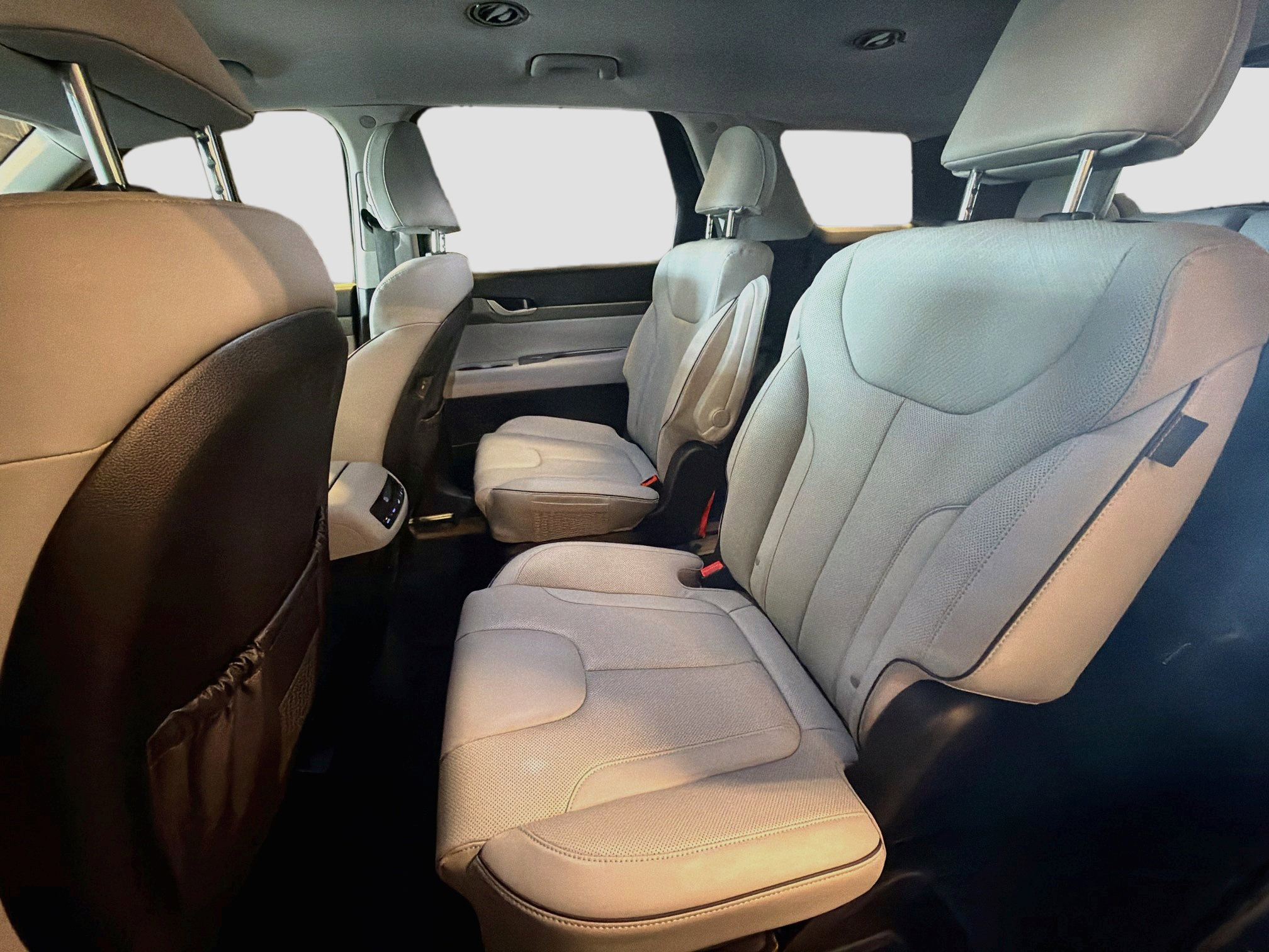 Used 2025 Hyundai Palisade SEL AWD/4WD image 29