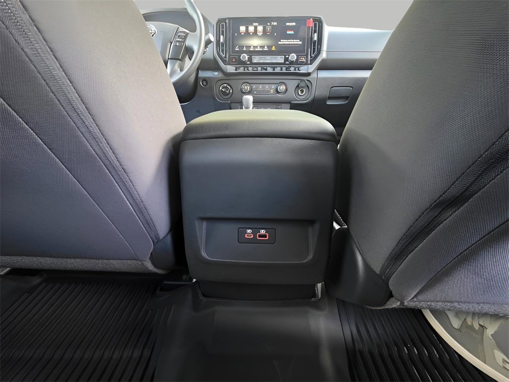 New 2026 Nissan Frontier SV image 10