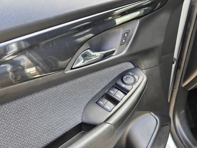 Used 2025 Chevrolet TrailBlazer LT AWD/4WD image 14