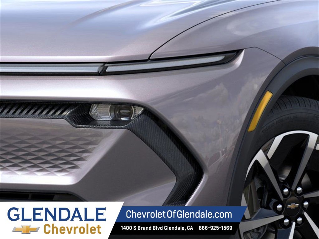 New 2026 Chevrolet Equinox EV LT image 10