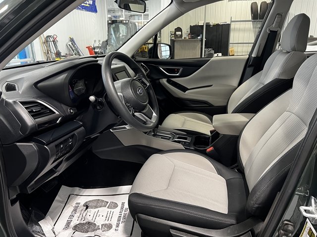 Used 2024 Subaru Forester image 9