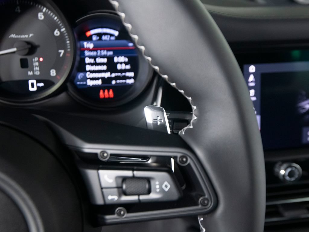 New 2026 Porsche Macan Turbo AWD/4WD image 26