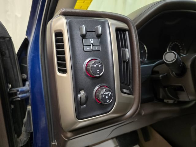 Used 2015 GMC Sierra 2500 Denali w/ Duramax Plus Package AWD/4WD image 19