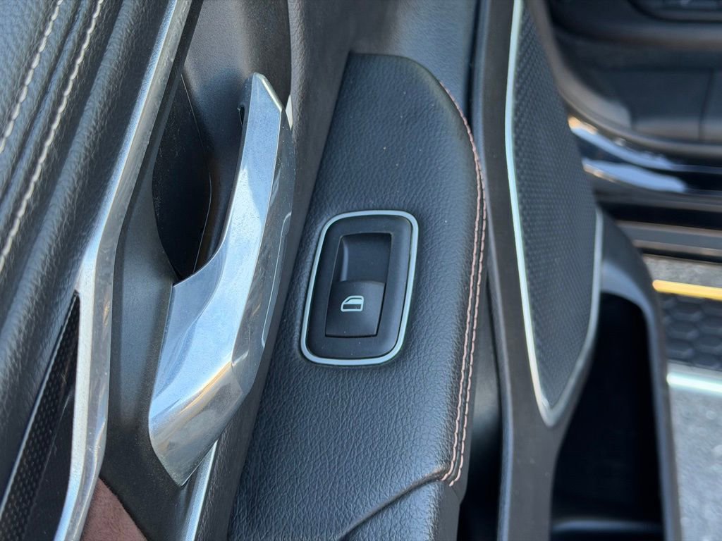 Used 2021 RAM 1500 Laramie w/ Sport Appearance Package image 18