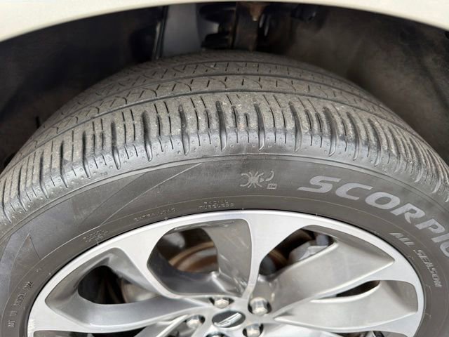 Used 2023 Lincoln Aviator Grand Touring w/ Elements Package Plus image 33