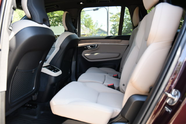 New 2026 Volvo XC90 B6 Plus w/ Protection Package AWD/4WD image 16
