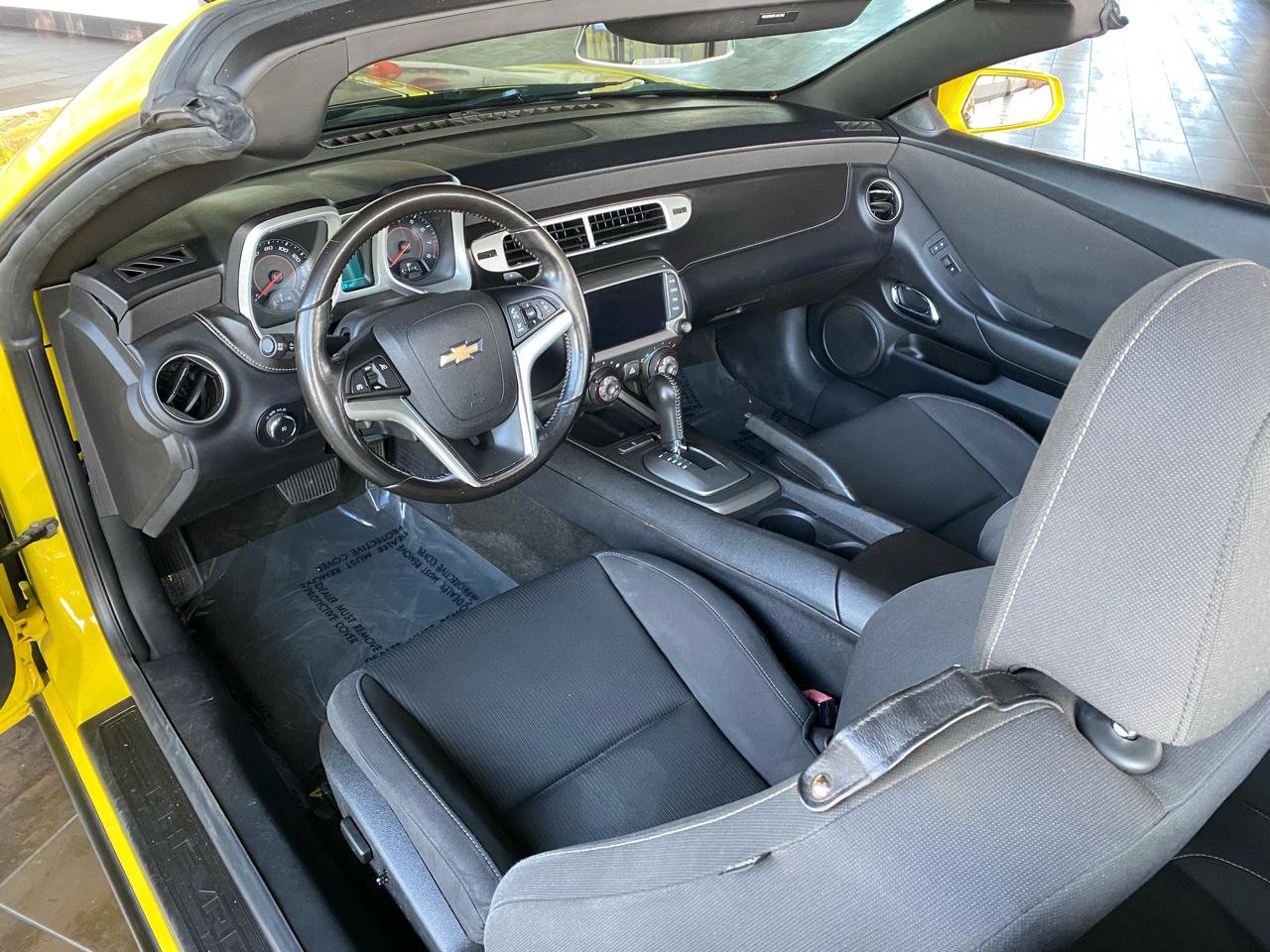 Used 2015 Chevrolet Camaro LT image 10