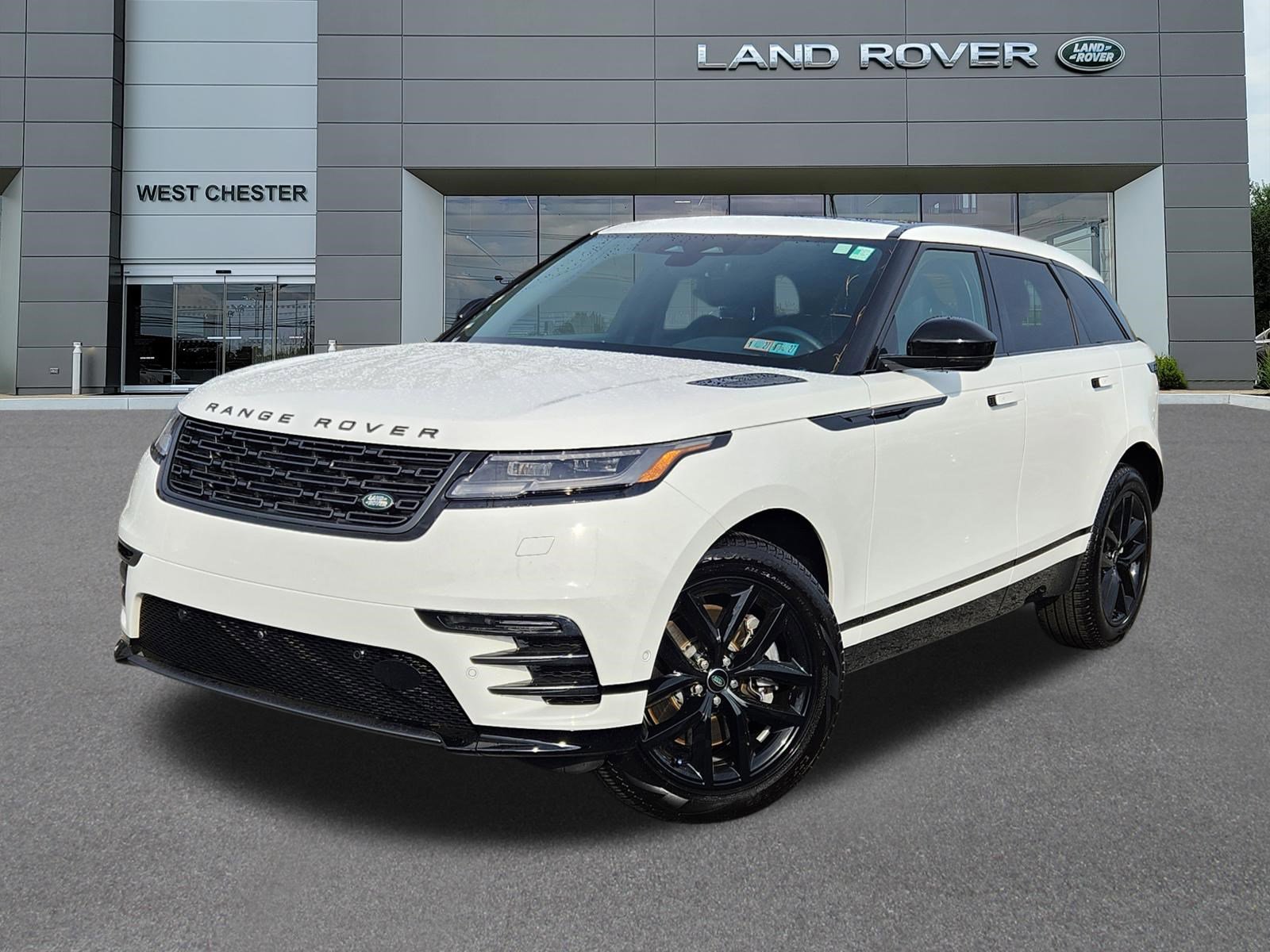 Certified 2026 Land Rover Range Rover Velar Dynamic SE AWD/4WD image 1