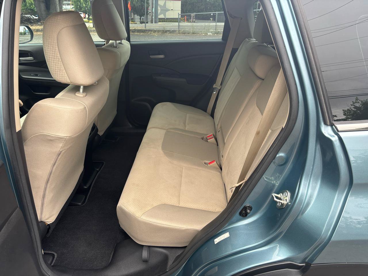 Used 2015 Honda CR-V LX image 9
