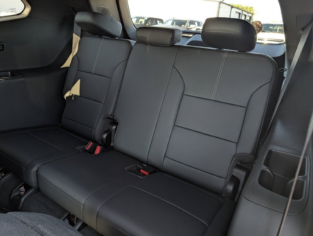 New 2027 GMC Acadia Elevation w/ Black Edition FWD image 27