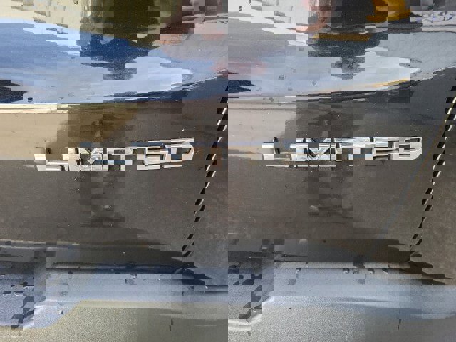 Used 2015 Jeep Renegade Limited image 8