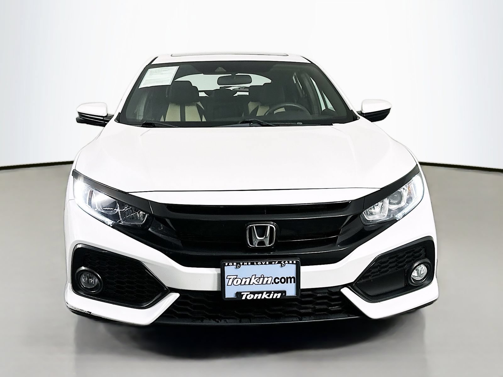 Used 2018 Honda Civic EX image 2