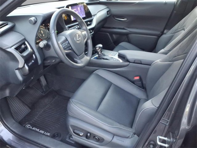 Used 2023 Lexus UX 250h AWD w/ Premium Package image 14