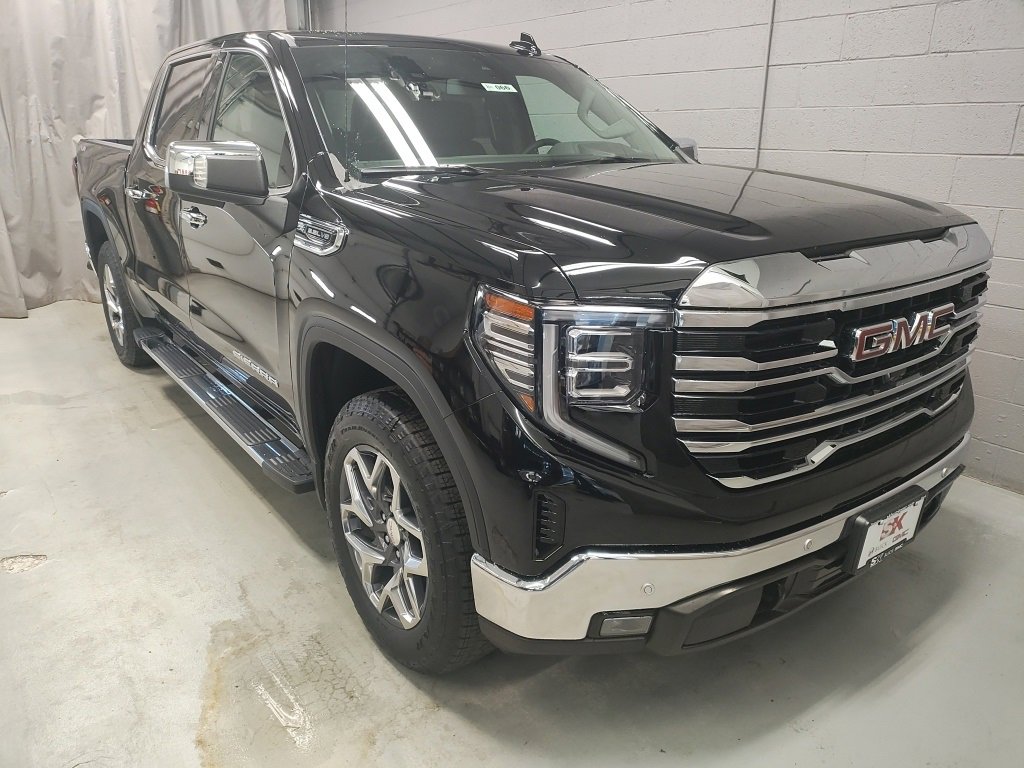 New 2026 GMC Sierra 1500 SLT w/ SLT Premium Plus Package image 3
