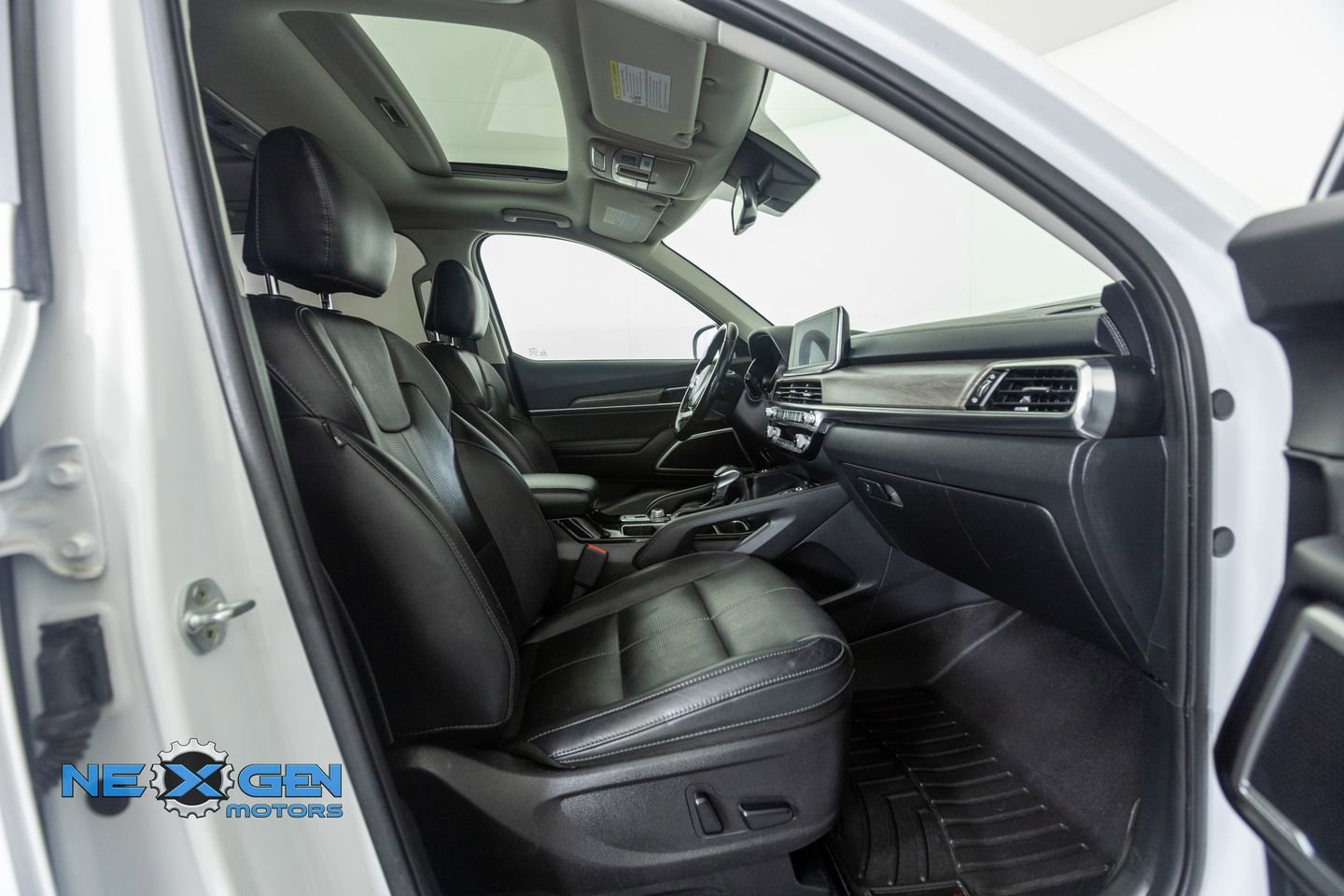 Used 2020 Kia Telluride EX w/ EX Premium Package image 42