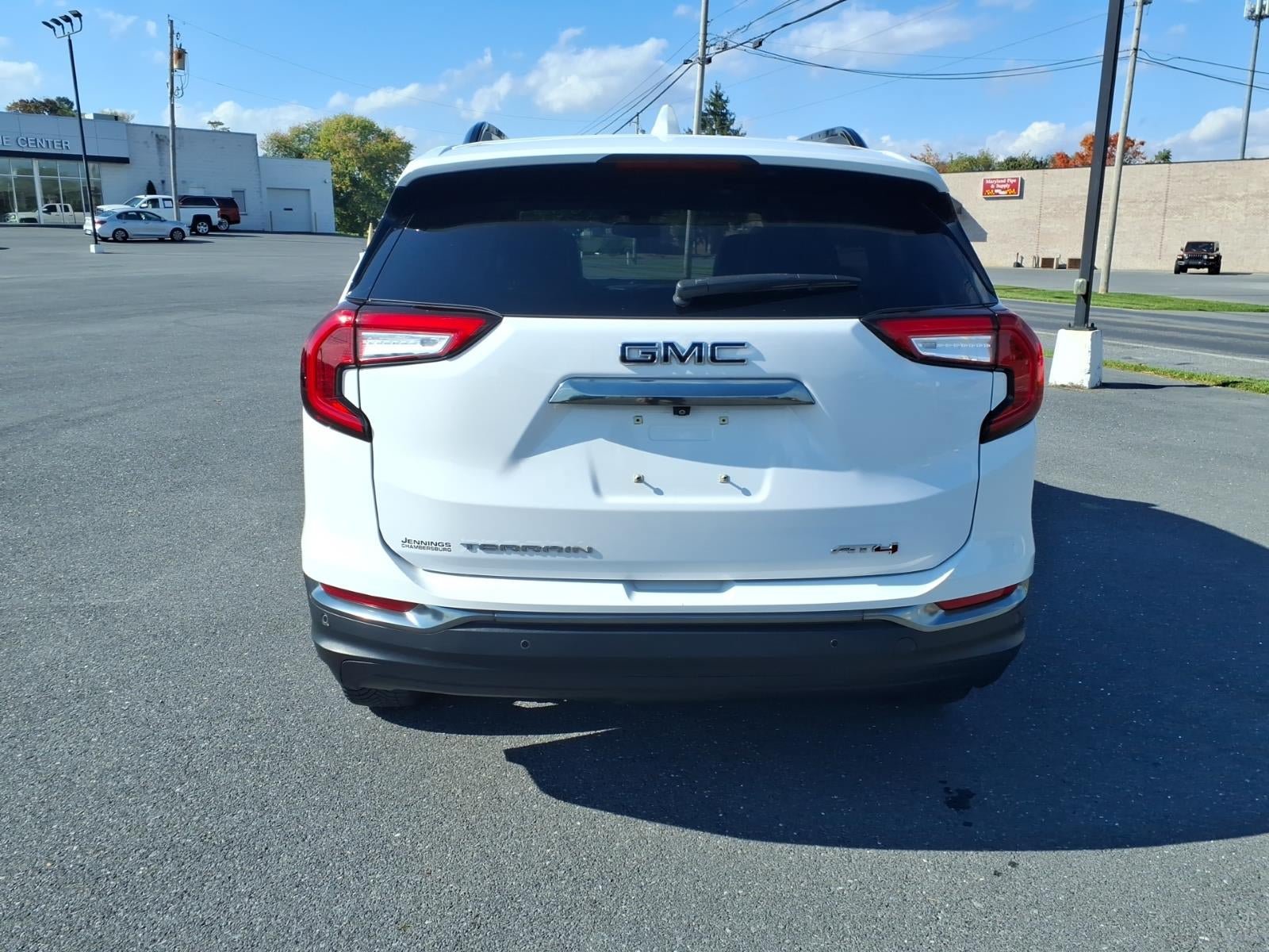 Certified 2022 GMC Terrain AT4 AWD/4WD image 5