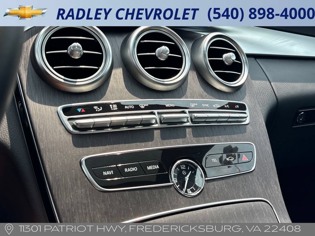 Used 2019 Mercedes-Benz C 300 4MATIC Sedan image 10