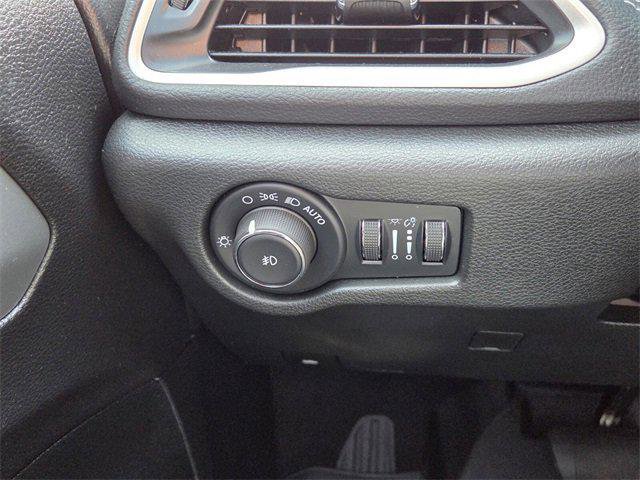 Certified 2022 Chrysler Pacifica Touring-L w/ S Appearance Package image 29