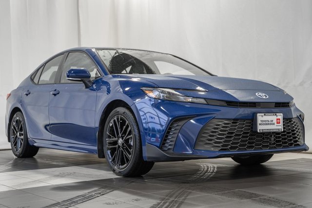 Used 2025 Toyota Camry SE