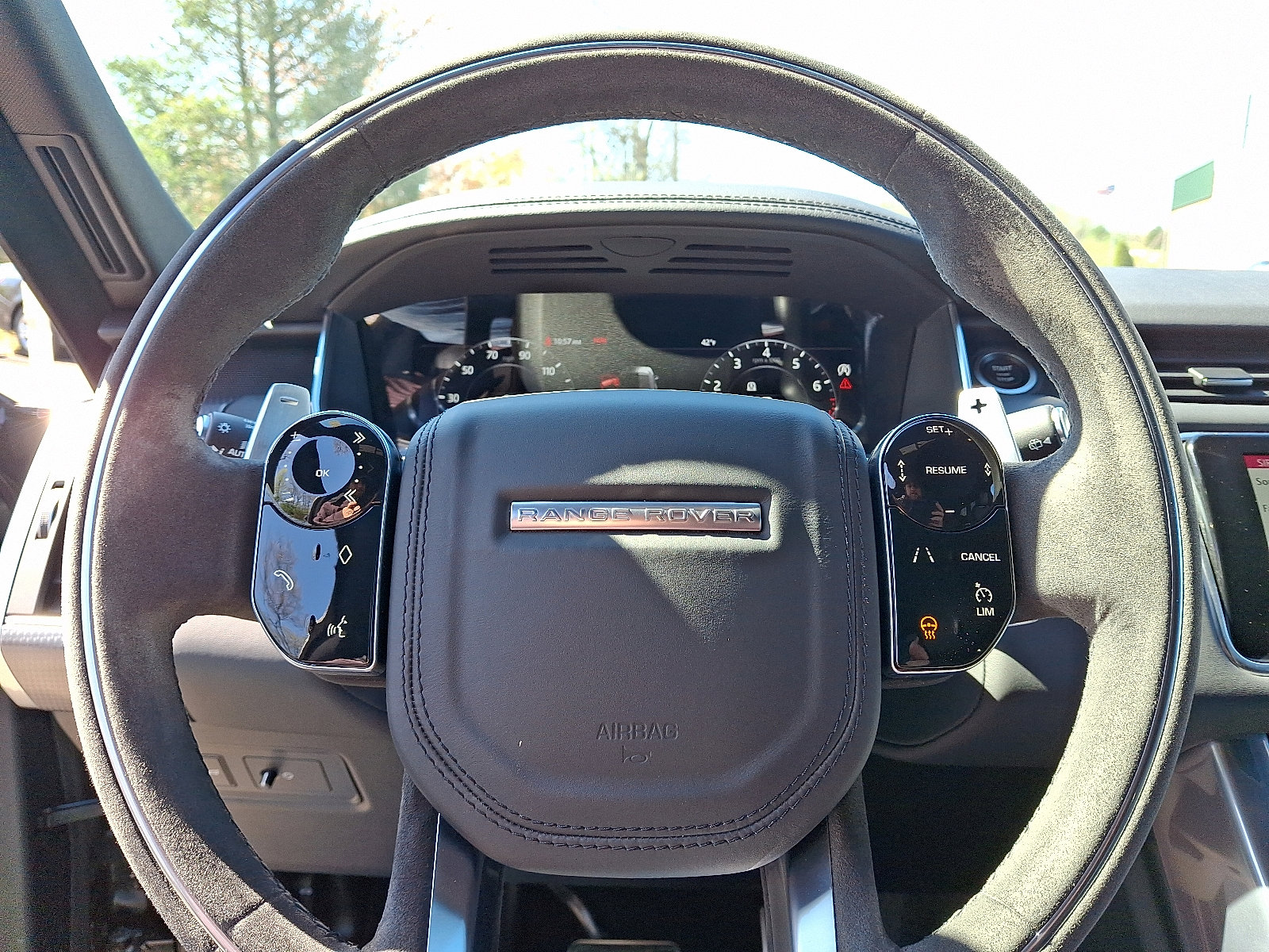 Used 2020 Land Rover Range Rover Sport HST image 20