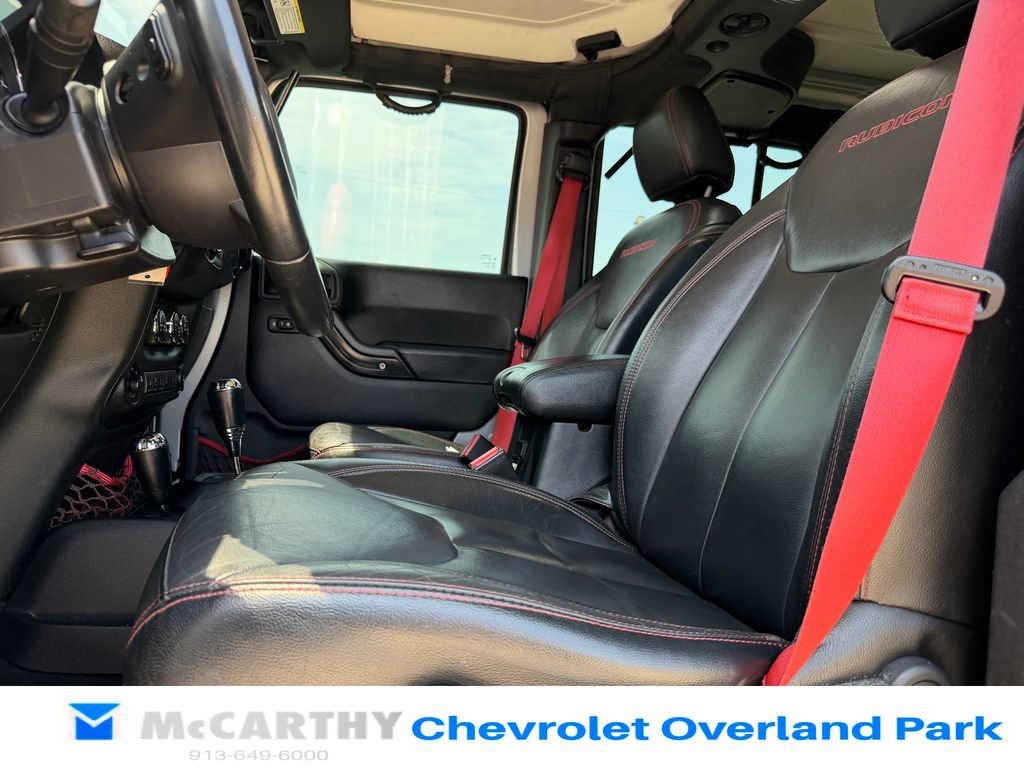 Used 2018 Jeep Wrangler Unlimited Rubicon w/ Dual Top Group AWD/4WD image 10