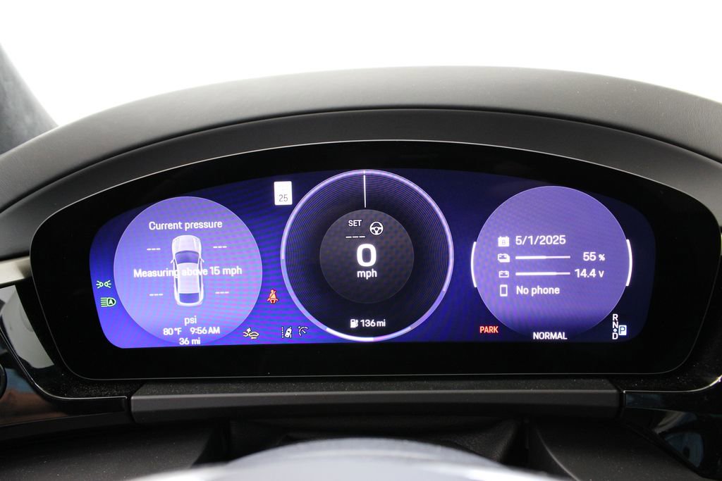 New 2024 Porsche Macan Turbo Electric image 19