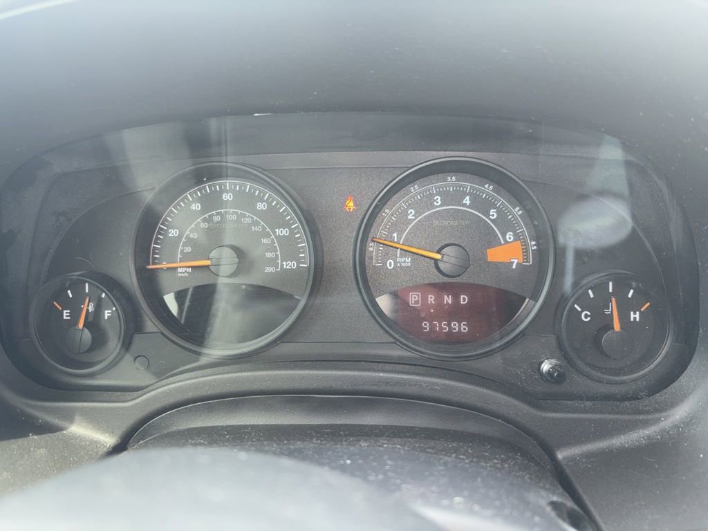 Used 2016 Jeep Patriot High Altitude FWD image 16