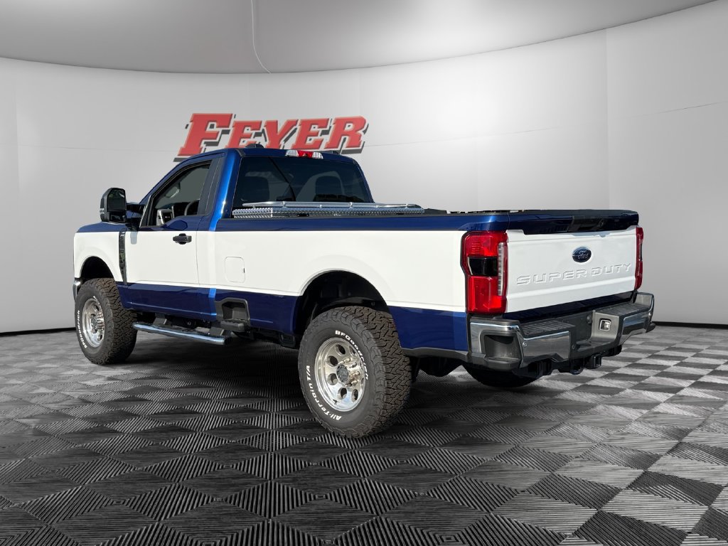 New 2026 Ford F350 XLT w/ 360-Degree Camera Package AWD/4WD image 3