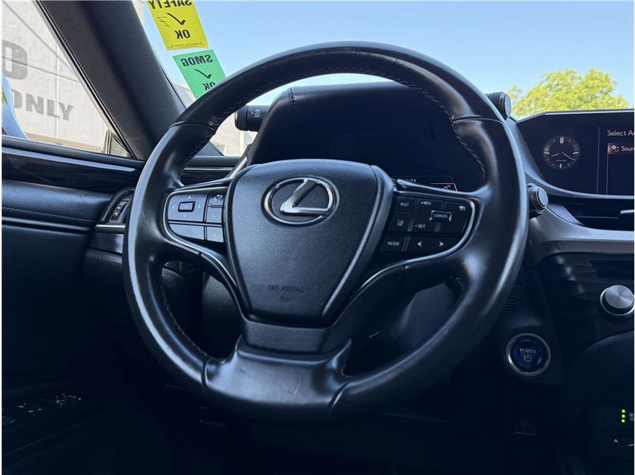 Used 2021 Lexus ES 300h w/ Premium Package image 36