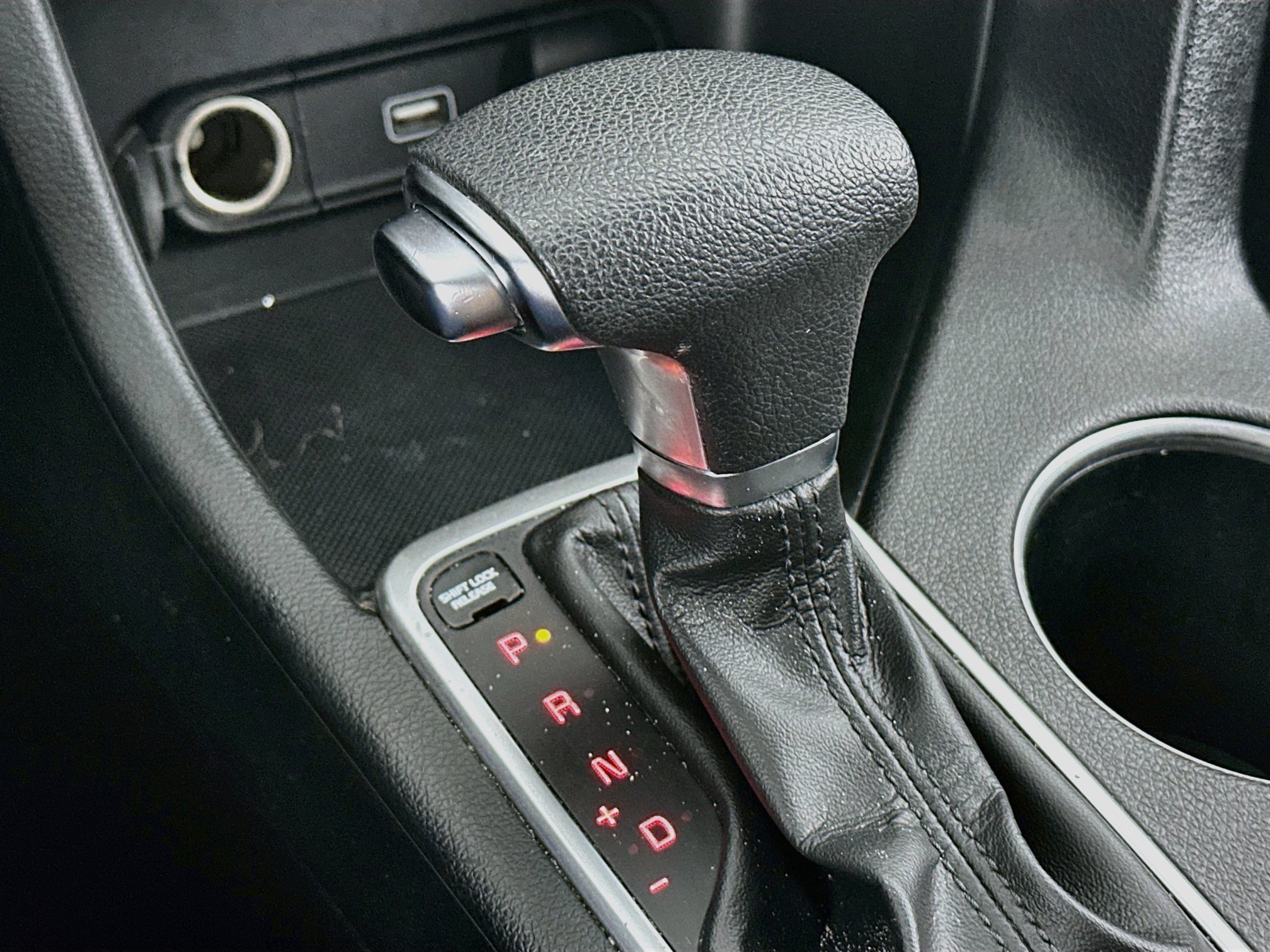 Used 2020 Kia Sportage LX FWD image 24