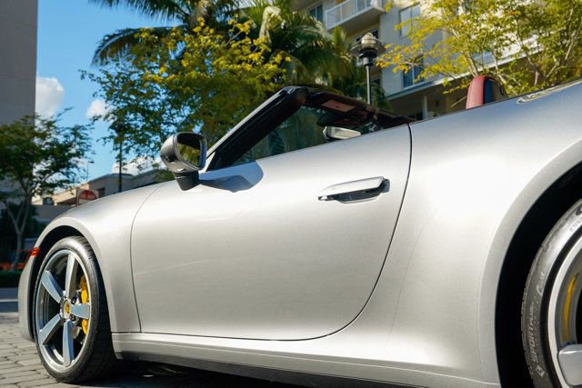 Used 2021 Porsche 911 Carrera image 17