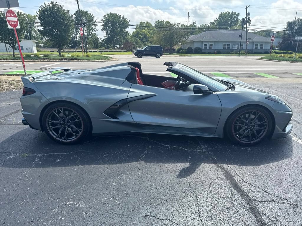 Used 2023 Chevrolet Corvette Stingray Preferred Conv w/ Z51 Performance Package RWD image 24